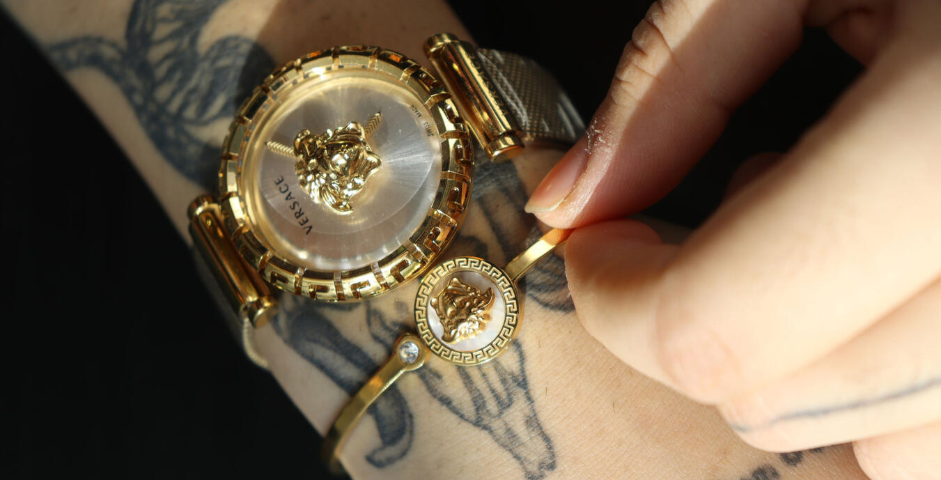 Mr.kohyar enjoys wearing woman's jewelry